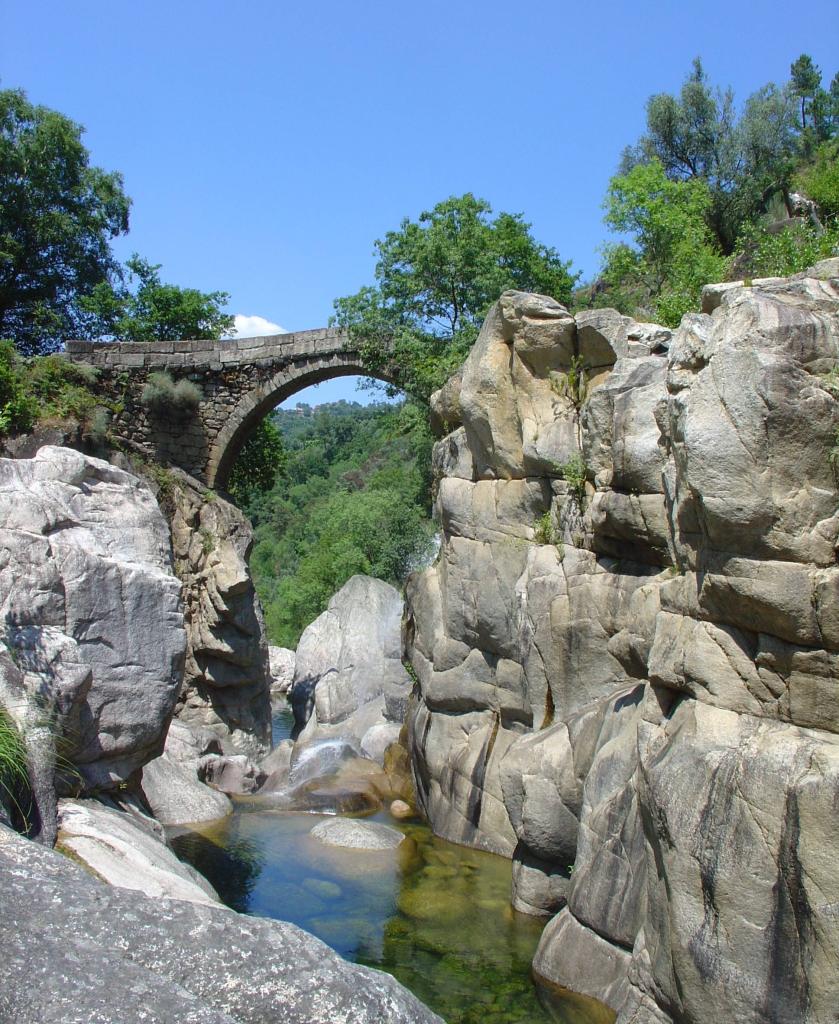 Ponte da Misarela; Monumentos Classificados;