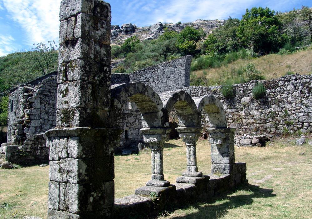 Mosteiro de Pitões; Monumentos Classificados;